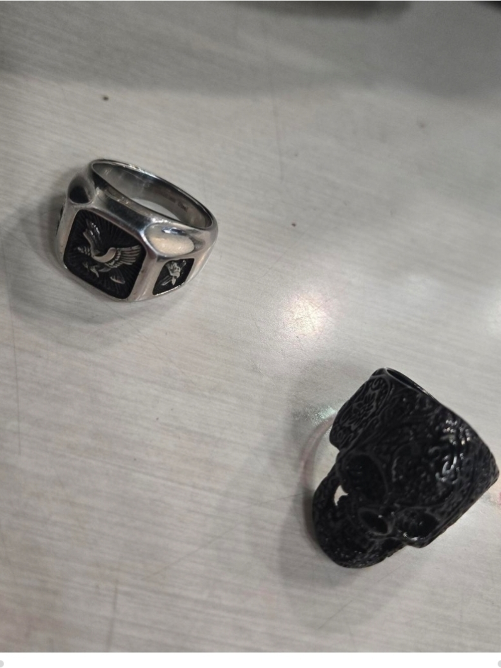 Guess Black and Silver Men's Skull and Dove Rings
